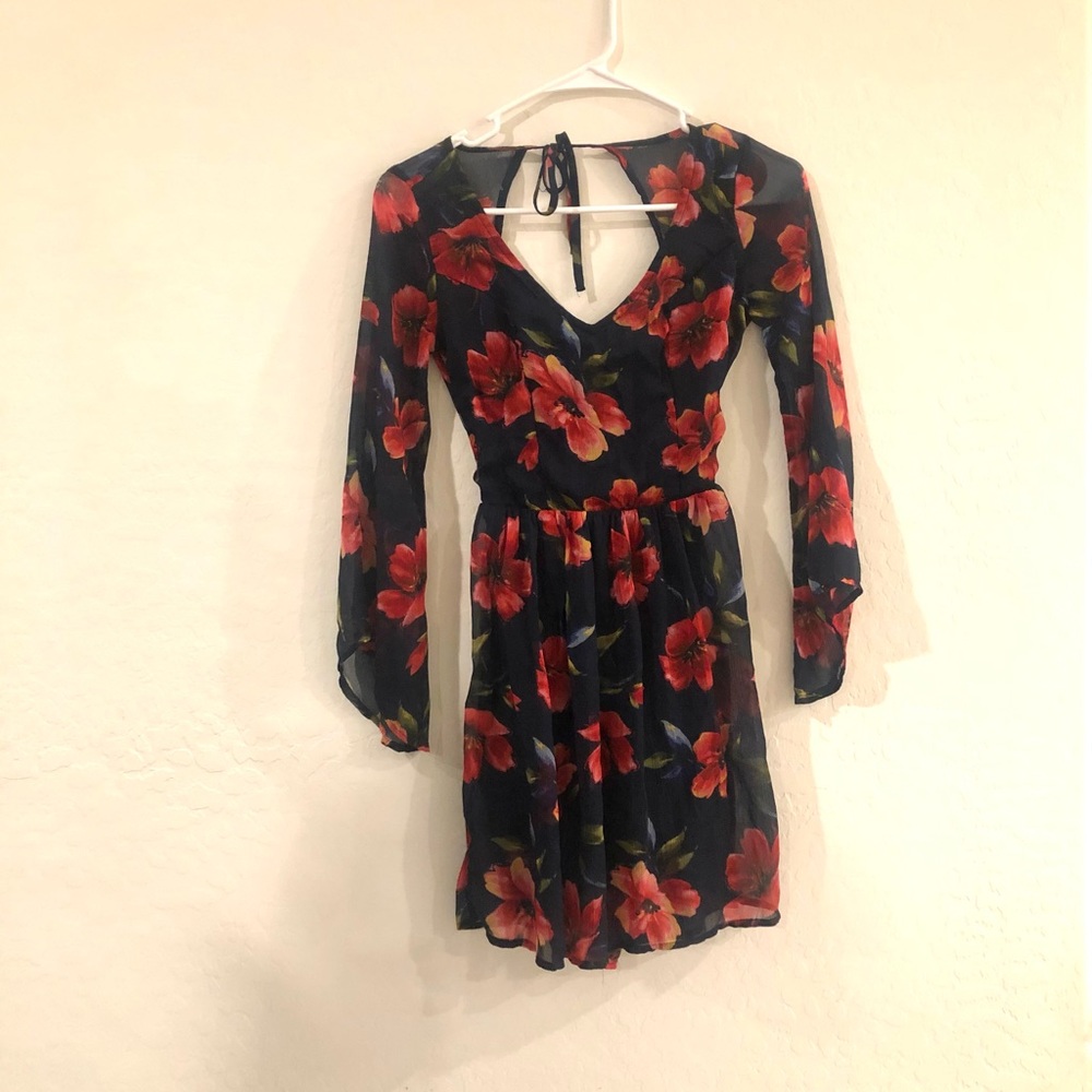 Back open dress Xs!